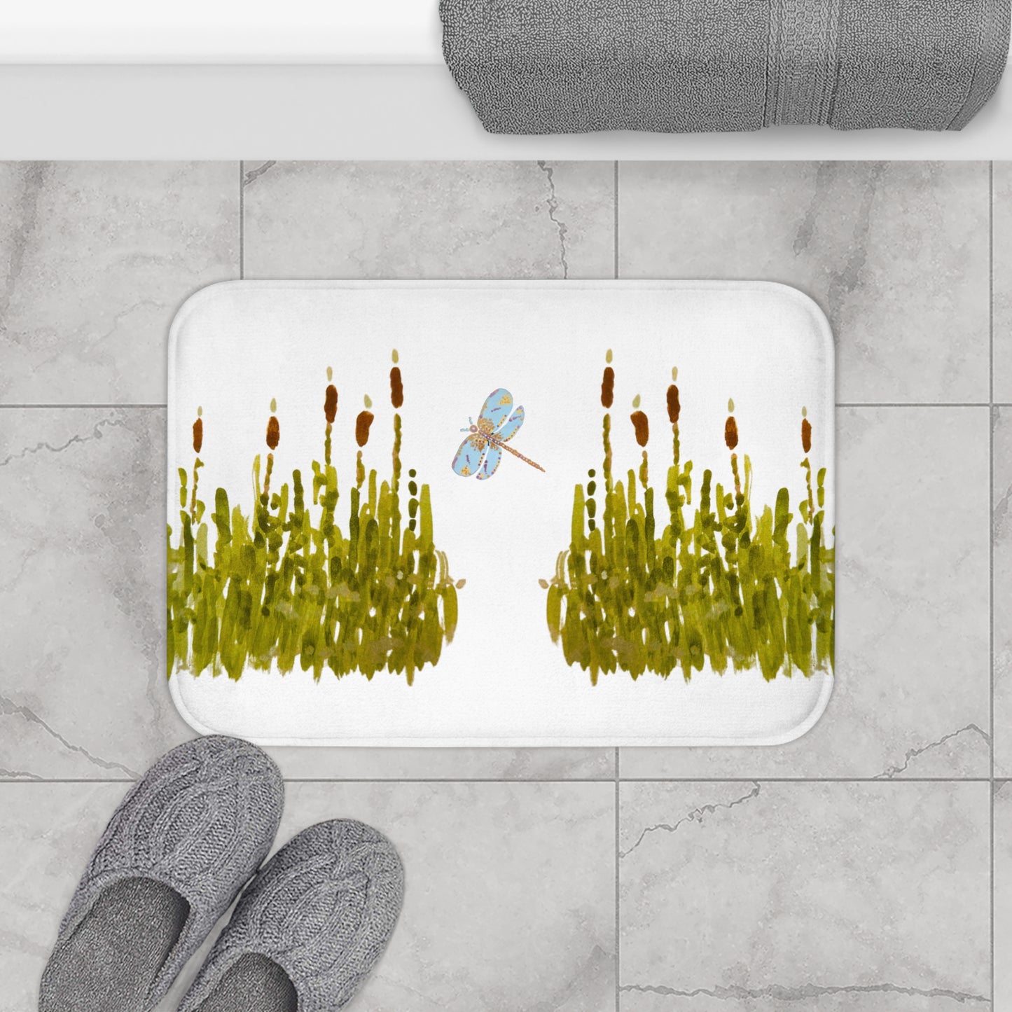 Cattails and Dragonflies Shower Mat, Decorative Floral Accent Rug, Nature Inspired Bathroom Decor, Spring Bathroom Refresh Gift