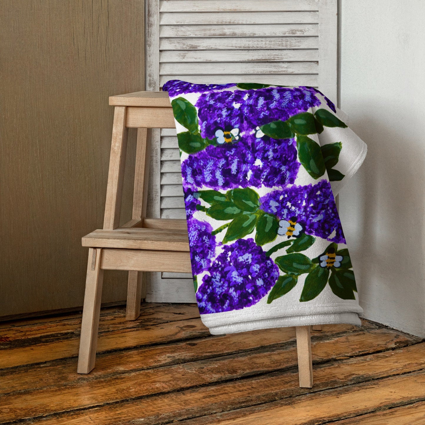 Lilac floral bath towel,botanical towel,fall towels,housewares,decor,beach towels,kids bath towels,guest towels,gym towels,nature lovers gif