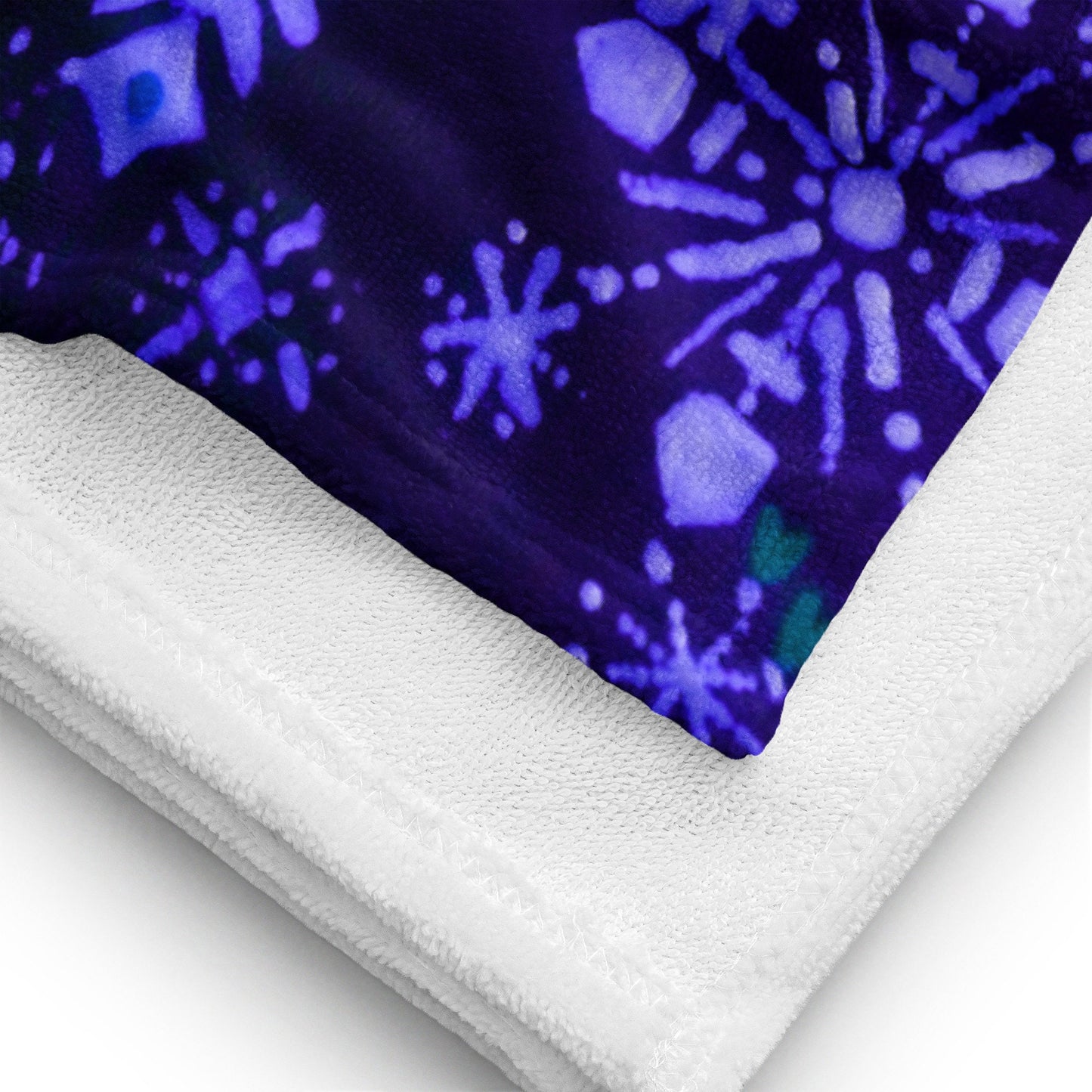 Snowflake Towel,fall towels,housewares,holiday decor,decor,winter towels,kids bath towels,guest towels,fun towels,bathroom towels