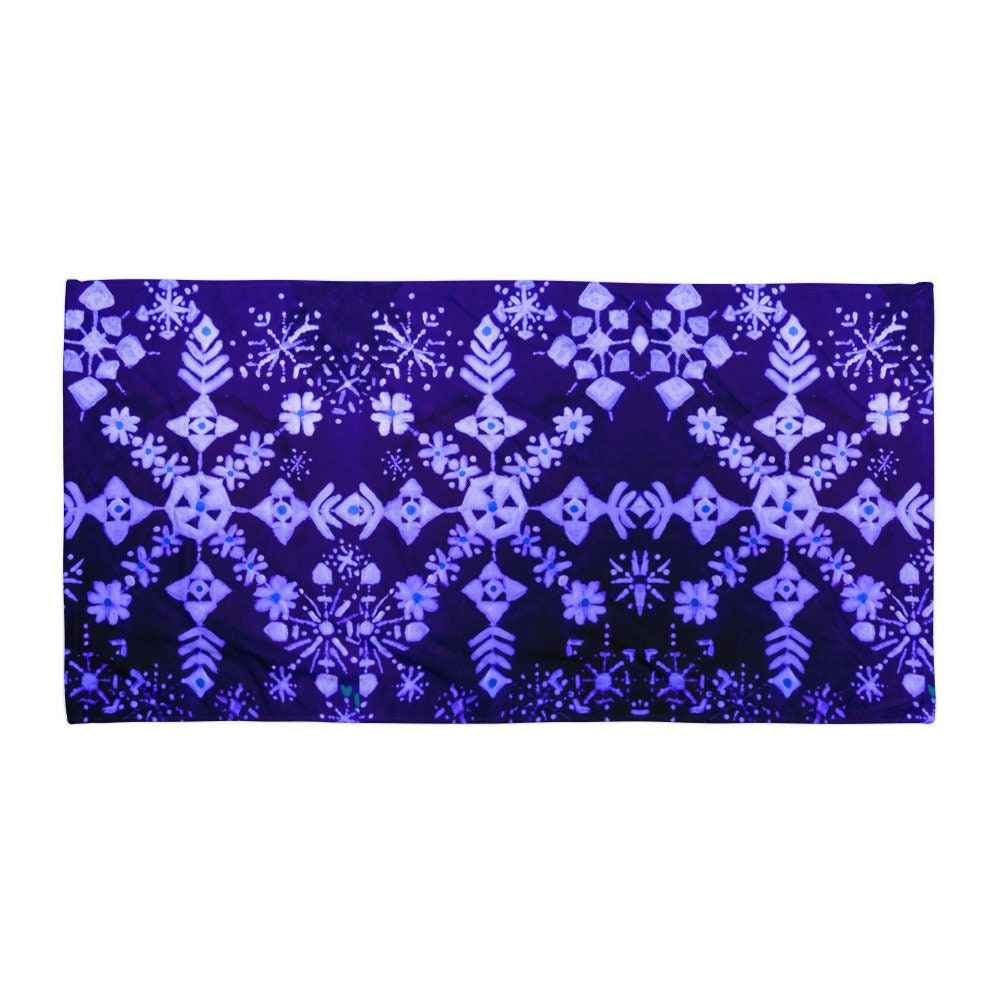 Snowflake Towel,fall towels,housewares,holiday decor,decor,winter towels,kids bath towels,guest towels,fun towels,bathroom towels