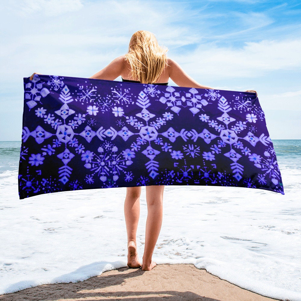 Snowflake Towel,fall towels,housewares,holiday decor,decor,winter towels,kids bath towels,guest towels,fun towels,bathroom towels