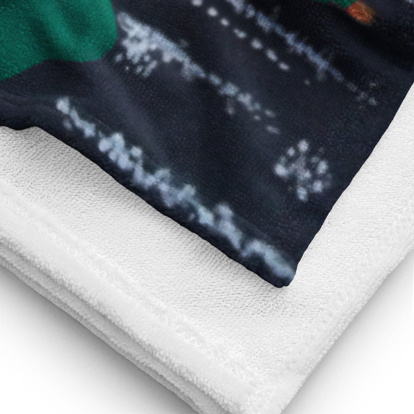 Holiday Ornaments Towel,fall towels,housewares,holiday decor,decor,guest towels,beach towels,kids bath towels