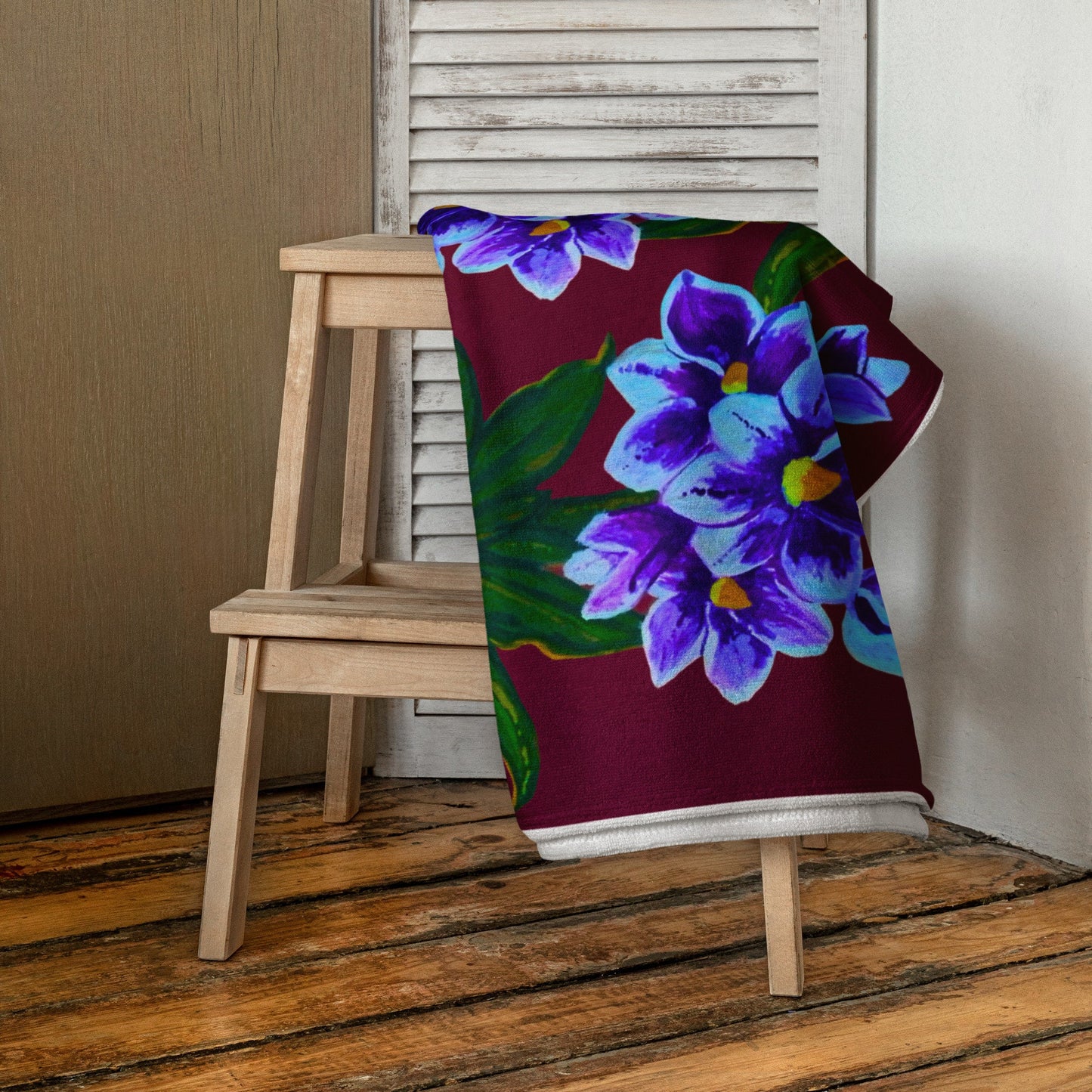 Water Hyacinth Beach Towel,fall towels,housewares,decor,kids bath towels,premium towels,pool towels,nature lovers gift,floral decor,colorful