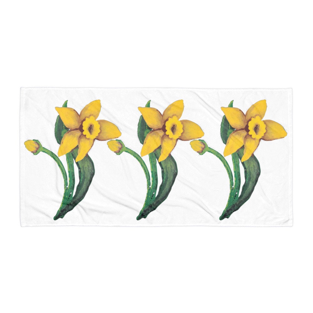 Daffodil Towel,fall towels,housewares,decor,floral towels,guest towels,beach towels,kids bath towels,floral decor,yellow flowers