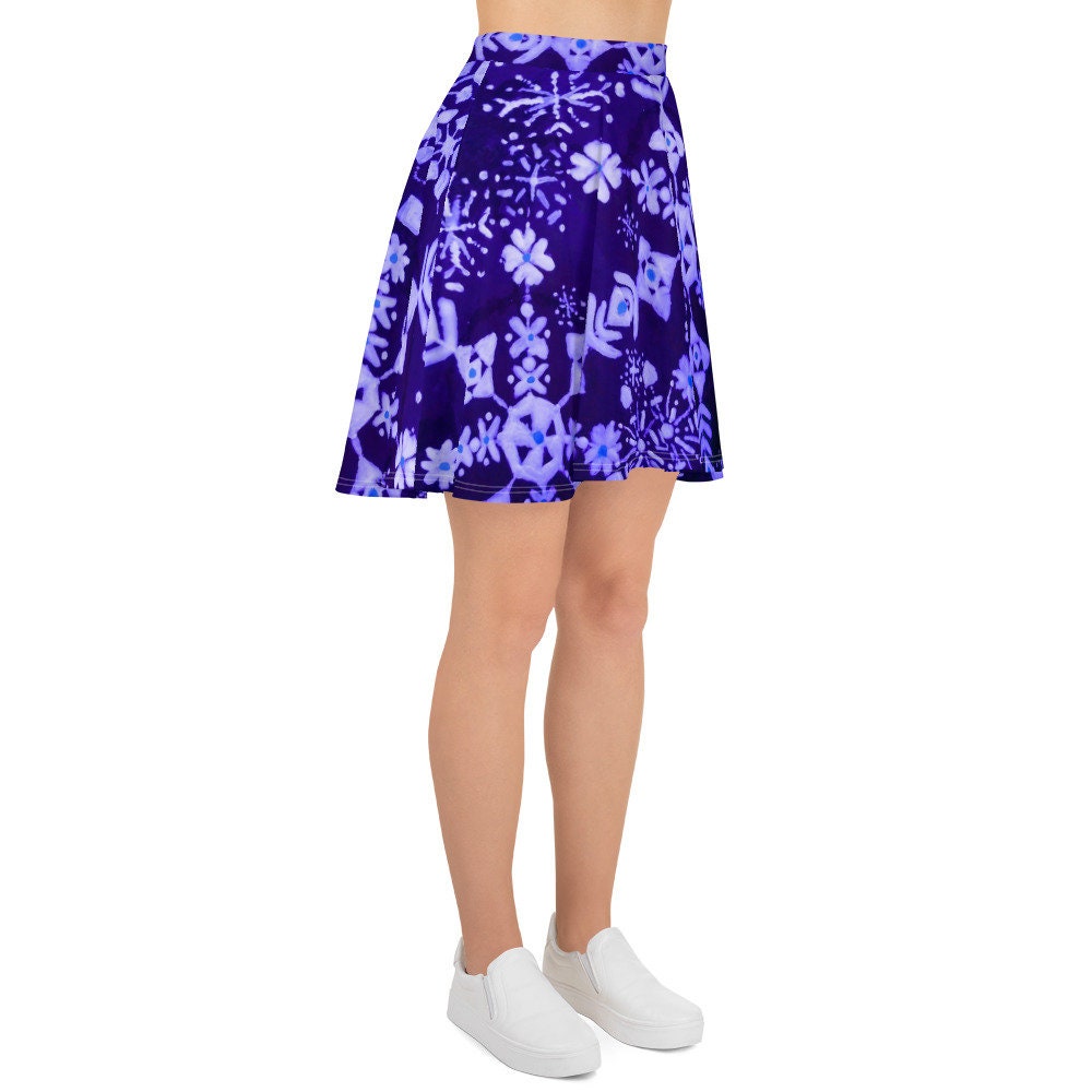 Snowflake Skirt,holiday skirt,winter skirt,gift for sisters,office skirt,flowy skirt,elastic waist,plus size,pleated skirt