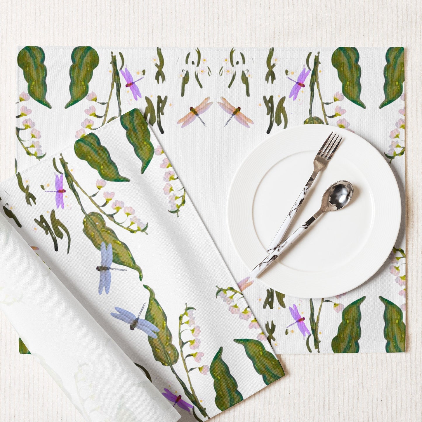 Botanical Dragonfly Placemat Set of 4, Spring Floral Wedding Placemats, Water Resistant Activity Placemats