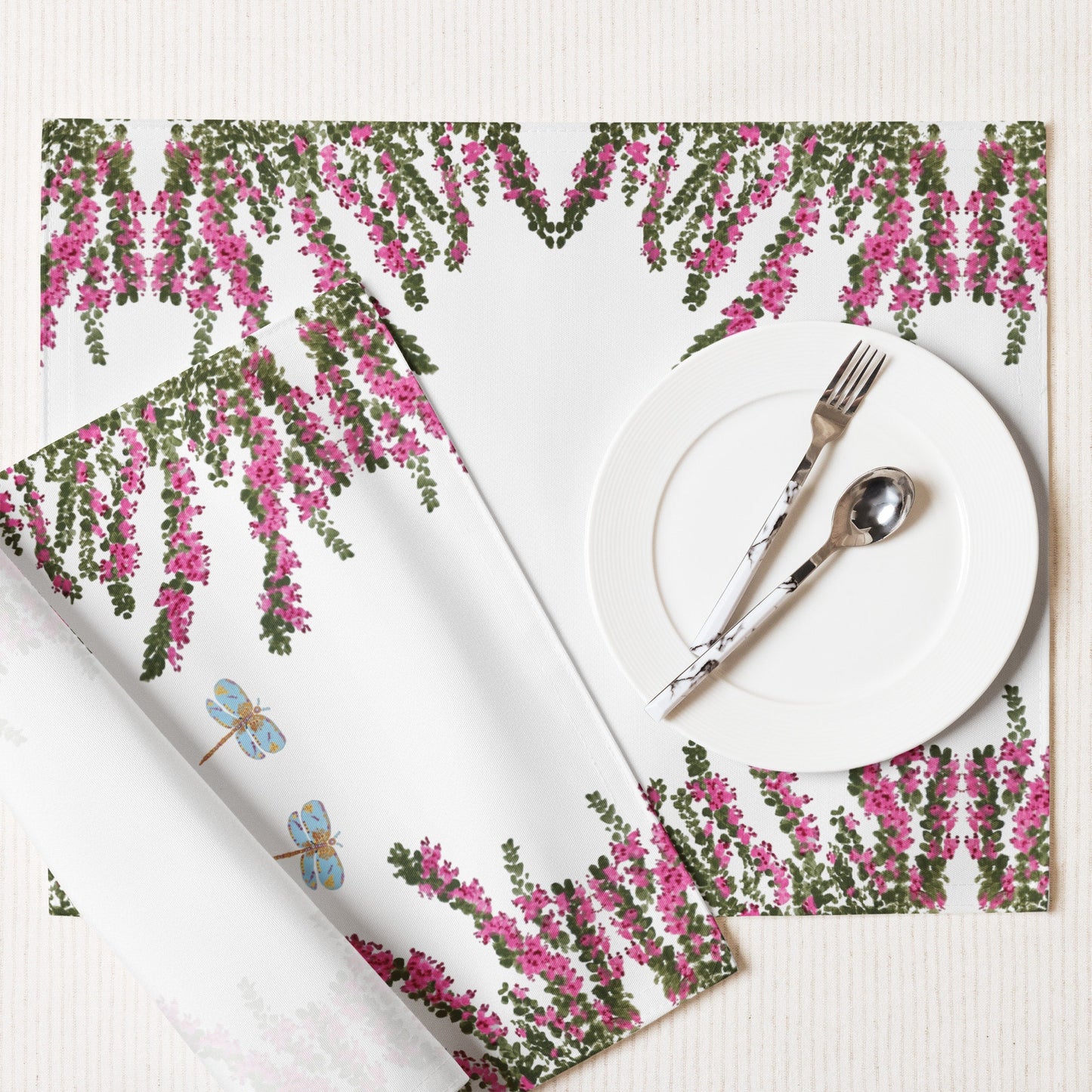 Heather Flower Placemat Set of 4, Water Resistant Floral Placemats for Weddings, Family Dinners or Spring Get Togethers