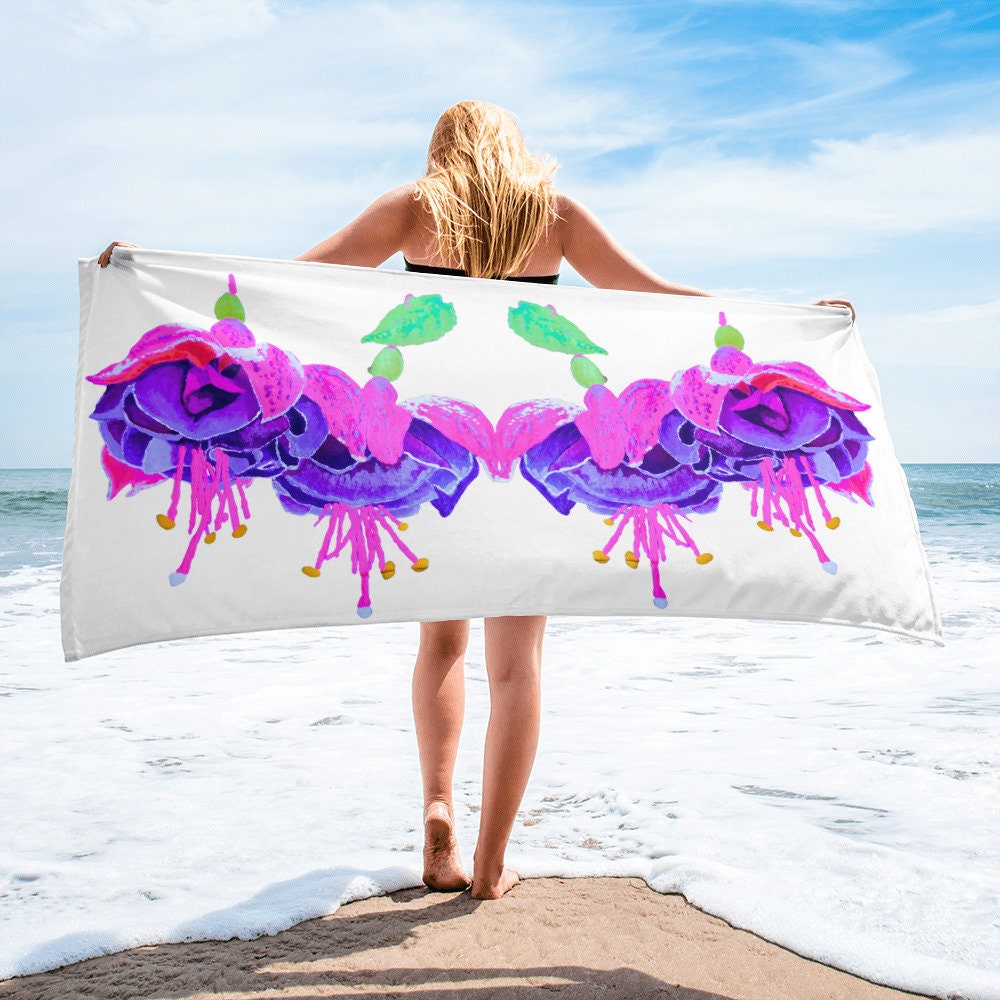 Colorful Fuscia Floral Beach Towel,fall towels,housewares,decor,botanical towels,kids bath towels,premium towels,guest towels,gym towels