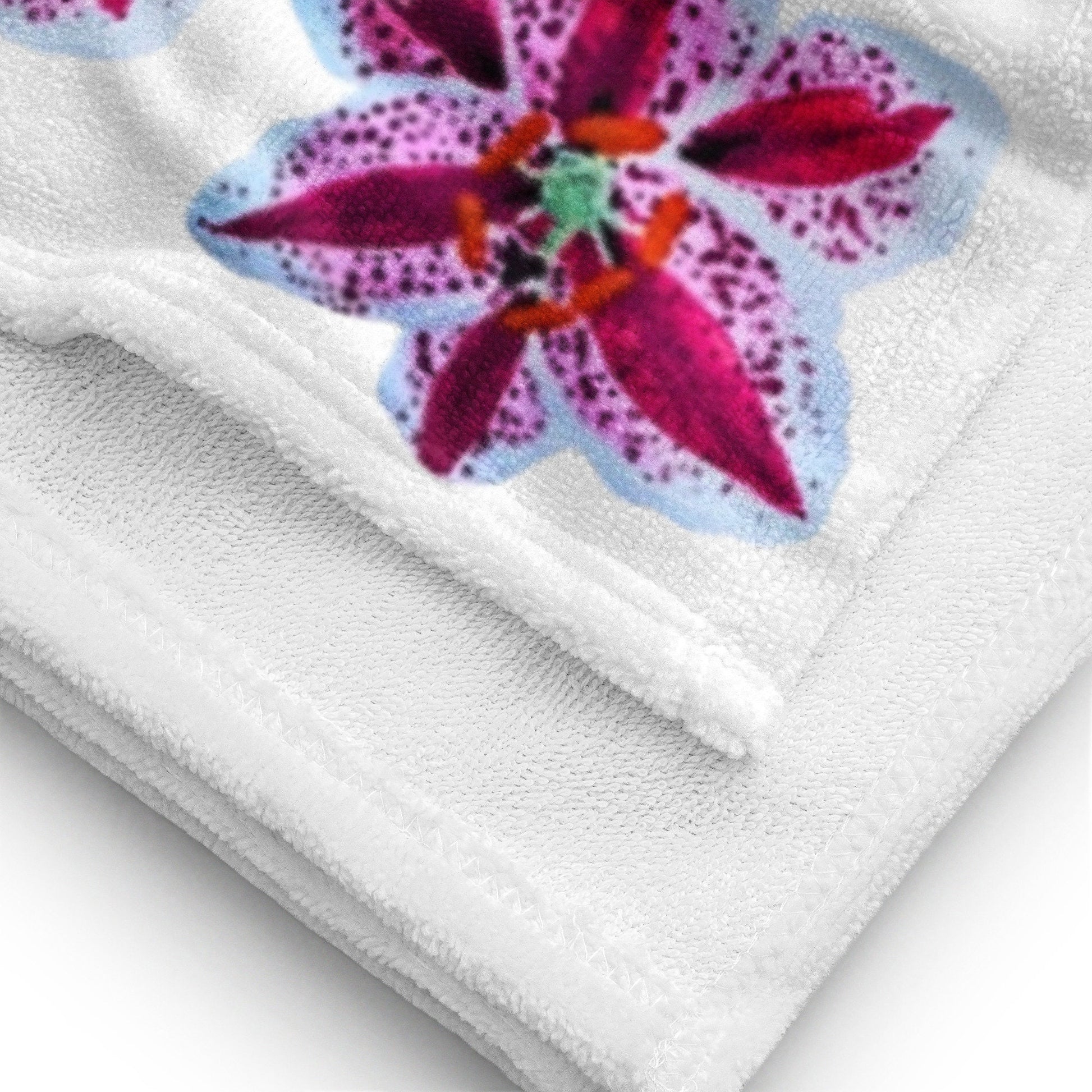 Tiger lily floral towel,bath towel,botanical towel,housewares,decor,pool towel,beach towels,kids bath towel,guest towel,gym towel,fun towel