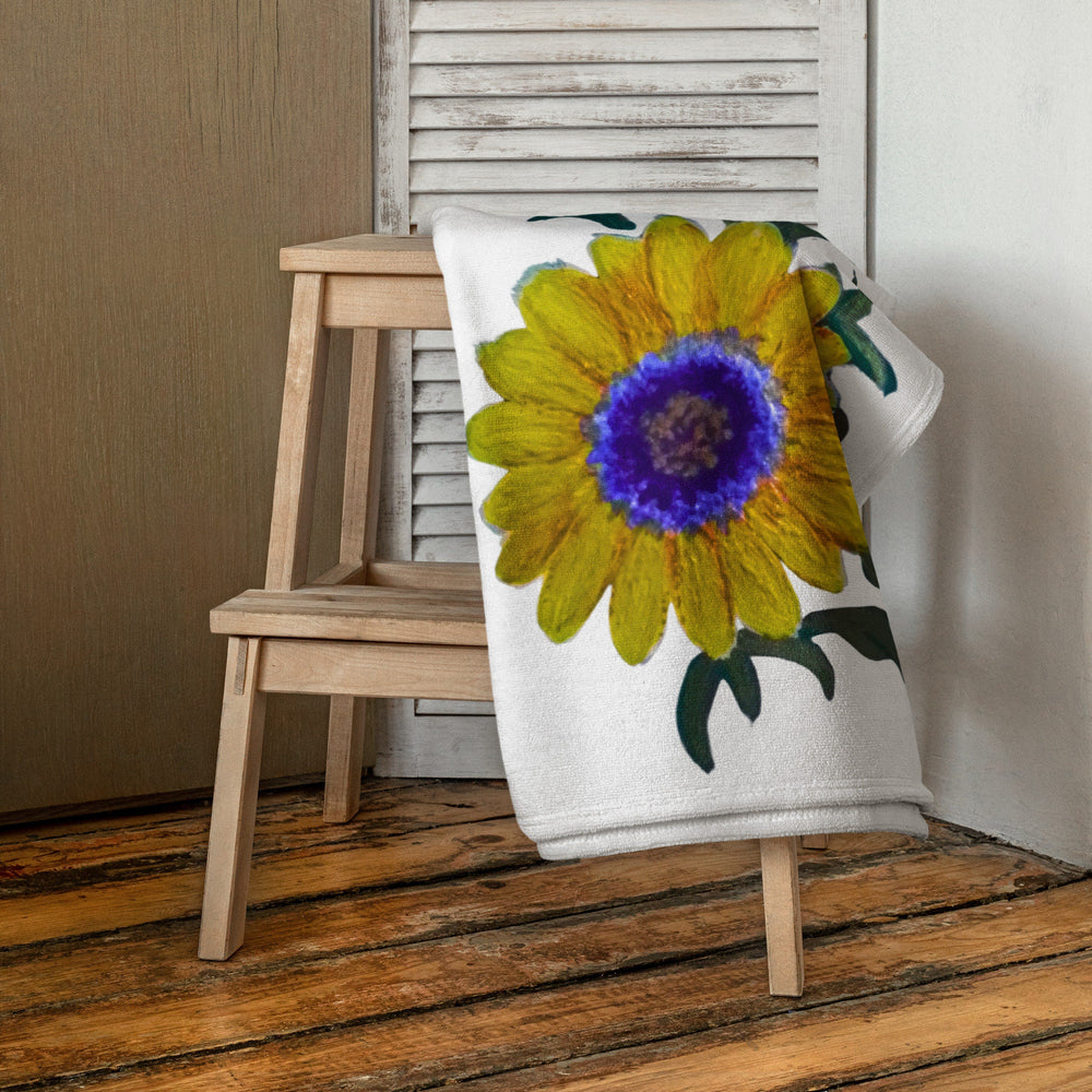 Daisy floral beach towels,fall towels,housewares,decor,botanical towels,kids bath towels,guest towels,pool towels,nature lovers gift