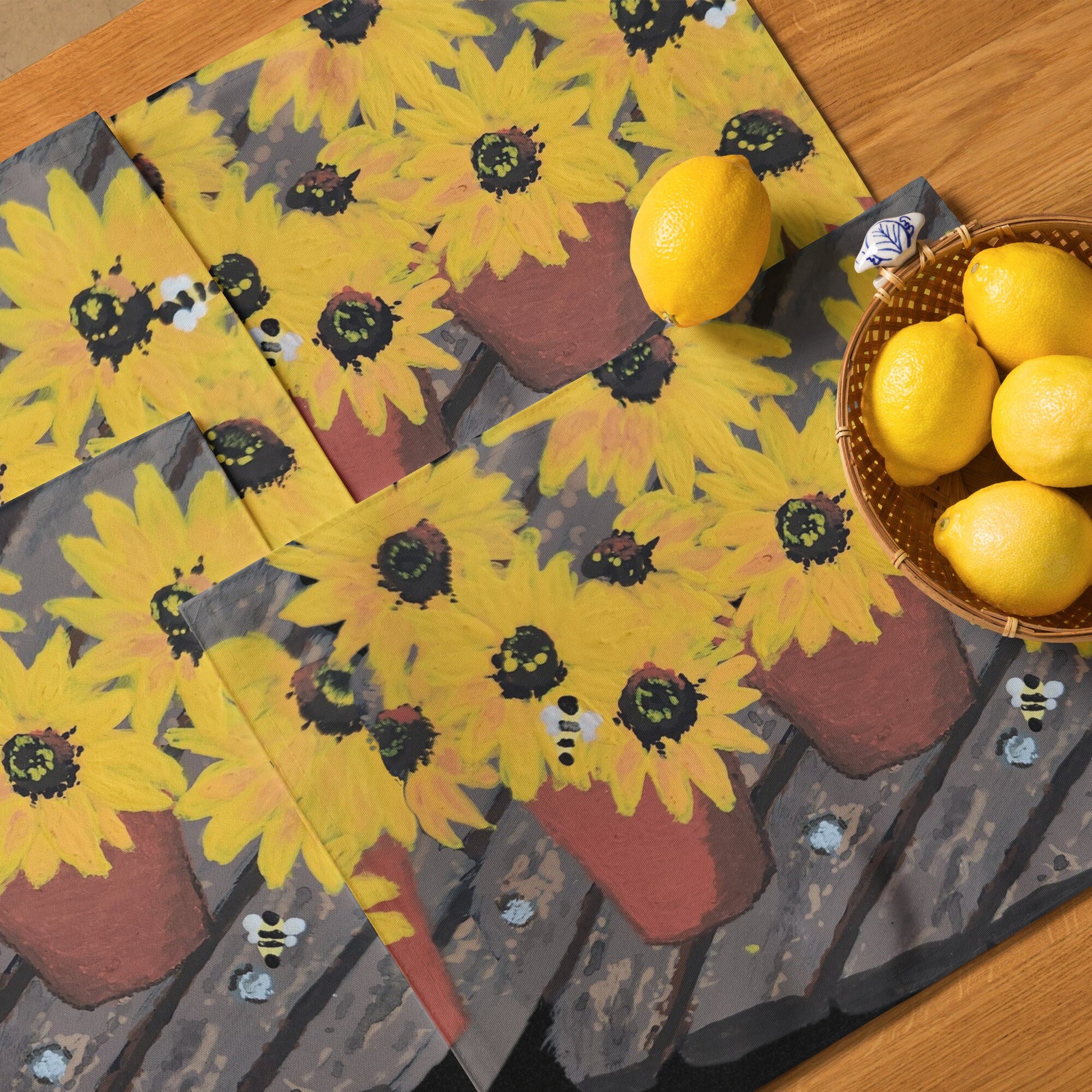 Black Eyed Susan Floral Placemat Set of 4, Modern Dinner Placemats, Water Resistant Activity Placemats, Fun Coloring Placemats