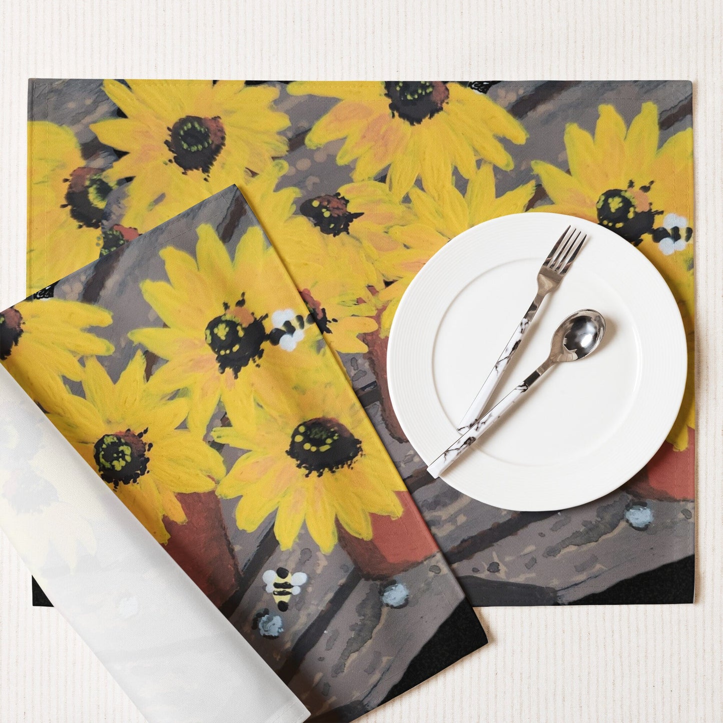 Black Eyed Susan Floral Placemat Set of 4, Modern Dinner Placemats, Water Resistant Activity Placemats, Fun Coloring Placemats