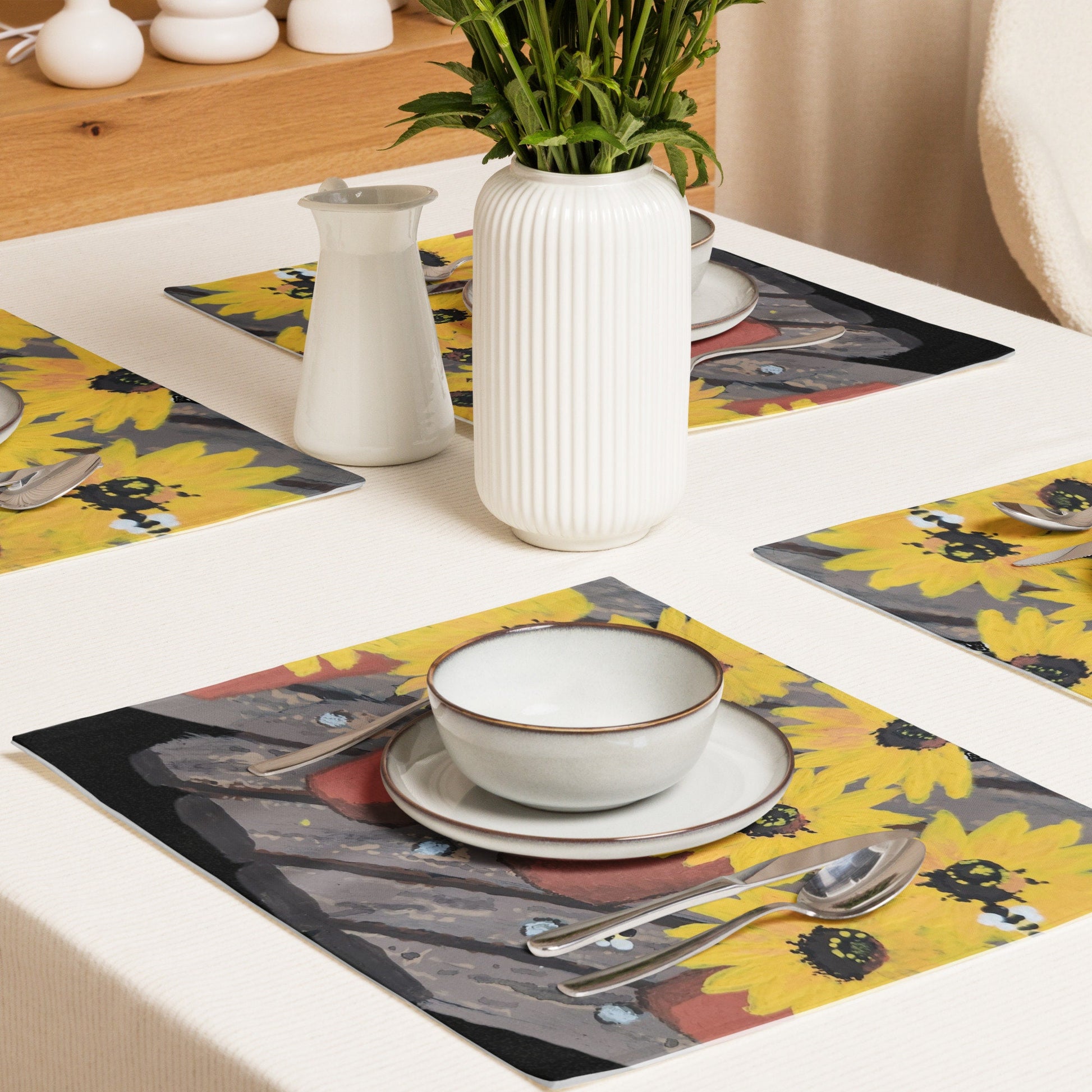 Black Eyed Susan Floral Placemat Set of 4, Modern Dinner Placemats, Water Resistant Activity Placemats, Fun Coloring Placemats